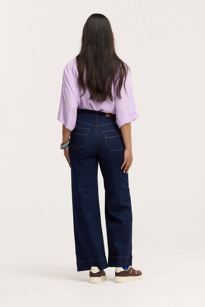 Companion Jean