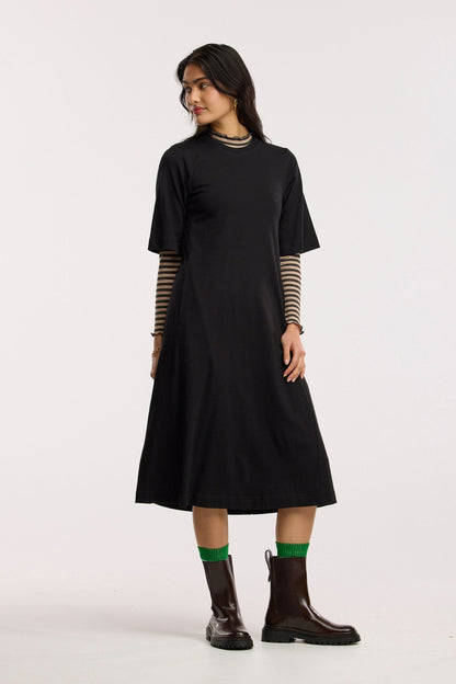 Organic Traveller Midi Dress