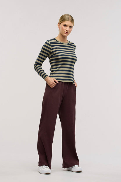 Traveller Crew Neck Rib Top